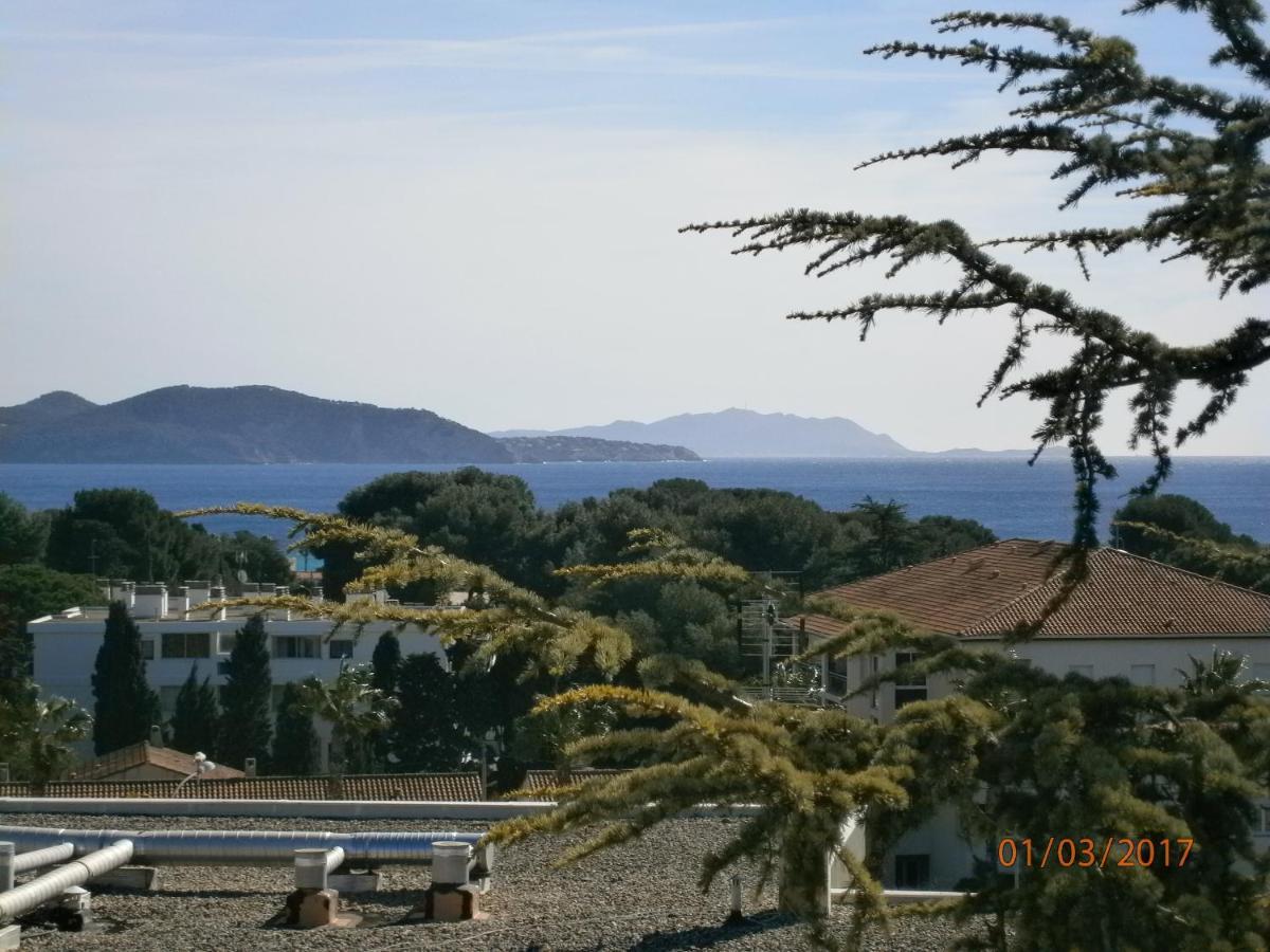 Agreable Studio Avec Cave Et Parking Privatif La Ciotat Bagian luar foto
